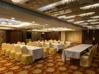 Monarch Plaza Hotel - business