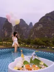 Yangshuo Qiyue Waterfront · Xiyue Haven (Ten-Mile Gallery Yulong River) - 5 Yıldız