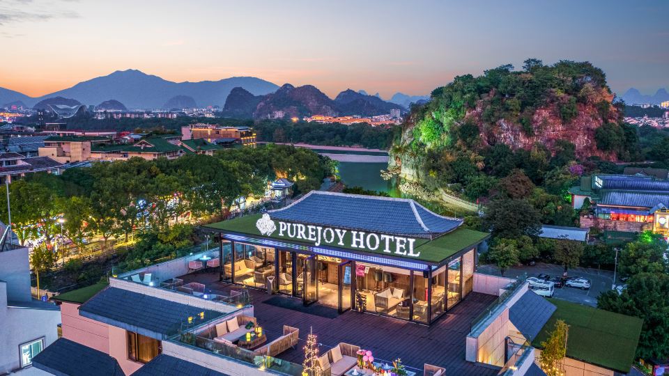 Li River Purejoy Hotel Guilin (Elephant hill Park and TwoRiver & FourLake landscape)