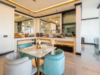 Xana Hotelle Hotel (Jiujiang Railway Station Wanda Plaza)