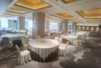 โรงแรมอินเตอร์เนชั่นแนล ซีด อินดัสทรี - อ่างจากุชชี่