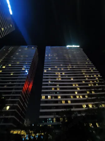 Aaronstone apartment hotel