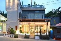 An Octopus Y.Z.W Homestay