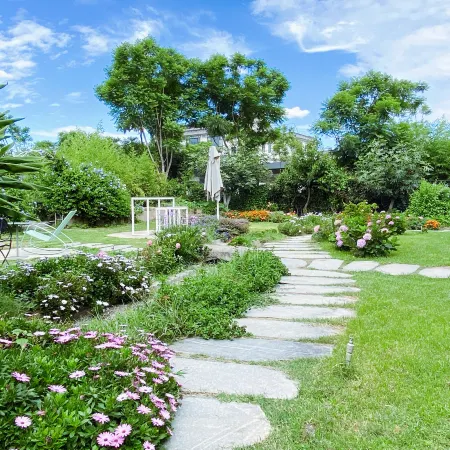 Erhai Zhijing Garden Seaview Hotel