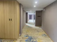 Longshan Yili Apartment