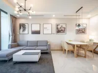 Landmark The Suite Signature Hotels near Landmark 81 Sky View Observatory