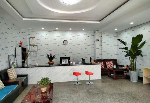 Lijiang Juxian Hotel - Housity