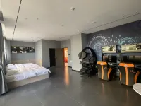 Yanzhou Intelligent E-sports Hotel