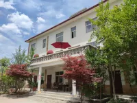 Yueyuan Guesthouse - parkir