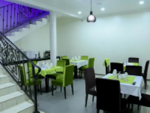 Albertville Luxury Rooms Hotels in Ilesa
