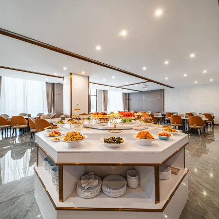 Tekes Jifeng International Hotel