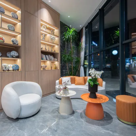Haiyawan Hotel (Dali High-Speed Rail Station Erhai Park)