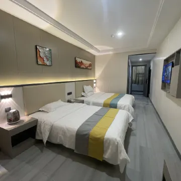 Lanjin Hotel (Fei County Jianshe Road Oriental Shopping Plaza)