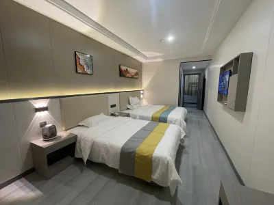 Lanjin Hotel (Fei County Jianshe Road Oriental Shopping Plaza) Hotel in zona Linyi University (North to Shandong Feixian Environmental Protection Bureau)
