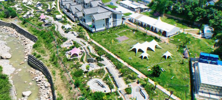Fengqing Daxing Hot Spring Shangshan Private Hot Spring Villa Hotele w: Powiat Fengqing