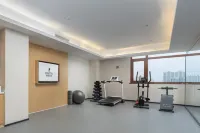 Country Inn & Suites by Radisson Hotel (Nyingchi Yingbin Avenue Yak Square)