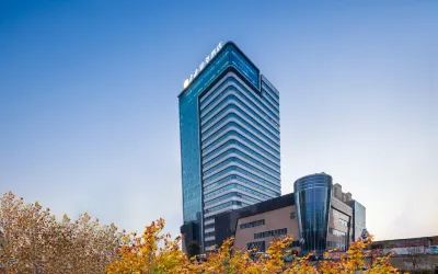 Urumqi Jianguo Palace Hotel