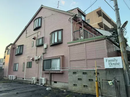 family home Отели рядом с достопримечательностью «Fujisaki hachimangū»