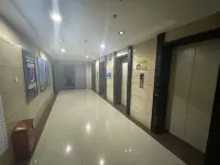 Langyuju Homestay (Zhuzhou Railway Station Central Plaza) - 2-Star