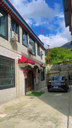 Lozazozhen Family Guest House