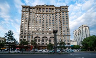JI Hotel (Yanji Yanbian University Internet-famous Wall)
