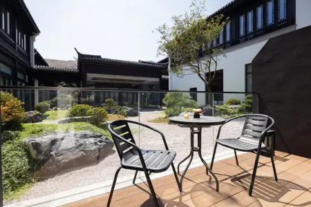 Howard Johnson Garden Hotel Zhoushan