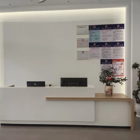 Dongyun Hotel (Nanmenwan Store)