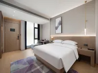 Lavande Hotel (Weishan Ancient Town Pioneer Academy Branch)