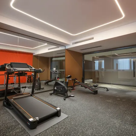 Yangzhou Zhongxing International Hotel (Municipal Government Store)