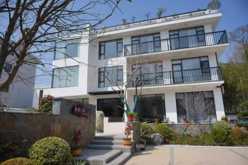 Weilan Cottage Homestay (Changxing Badujie Scenic Area) - เปิดใหม่