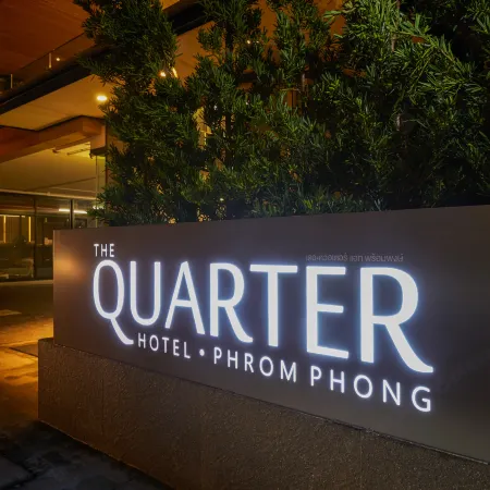 The Quarter Phromphong by UHG Отели рядом с достопримечательностью «Станция надземного метро Phrom Phong»