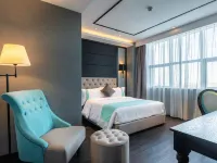 Xana Hotelle (Yinchuan Swan Lake Wangfujing) Hotels in Helan