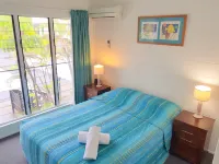 Mango Tree Holiday Apartments Hotels in Mossman