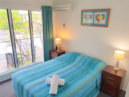 Mango Tree Holiday Apartments