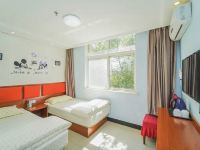 悦享酒店(上海国际旅游度假区店) - 轻住双床房