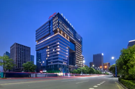 蘇州吳江東太湖ハンプトン インホテル 苏州吴江万象汇周辺のホテル