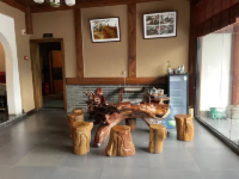 Renhuai Hengyuan spring Inn