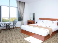 Diamond Lake Hotel KTV&Dancing Bar Hotels in Insein