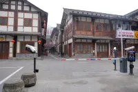 파이 호텔 (충칭 룽창 창저우 네이티브) 난시/남서 대학교-룽창/용창 캠퍼스 주변 호텔