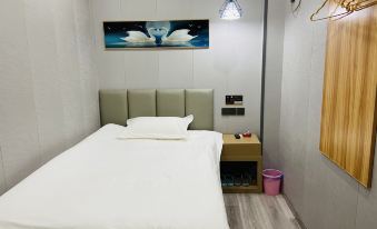 Saturday to Monday Hotel (Shengtai West Road)