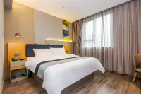 Homeinn Selected Hotel (Nanchang First Affiliated Hospital People's Park Subway Station) Hotel di Nanchang