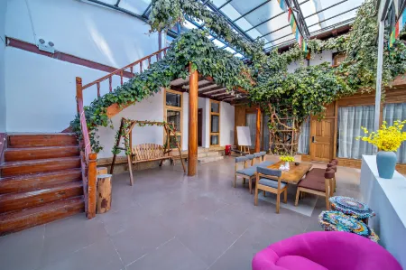 YI JIA PRIVATE COURTYARD