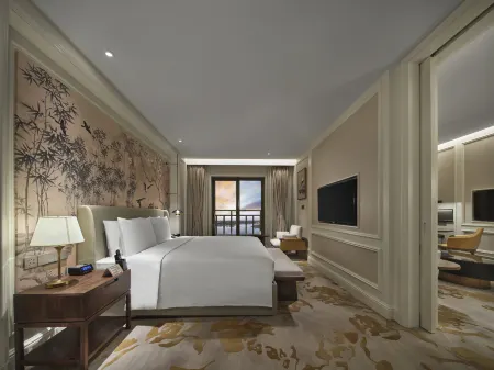 Tapestry Collection by Hilton