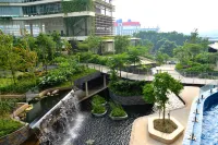 Somerset Medini Iskandar Puteri Hotels near Dato' Jaafar Muhammad Building