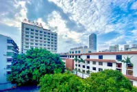 Overseas Chinese Hotel Hotels near Nan'an North Passenger Transport Terminal