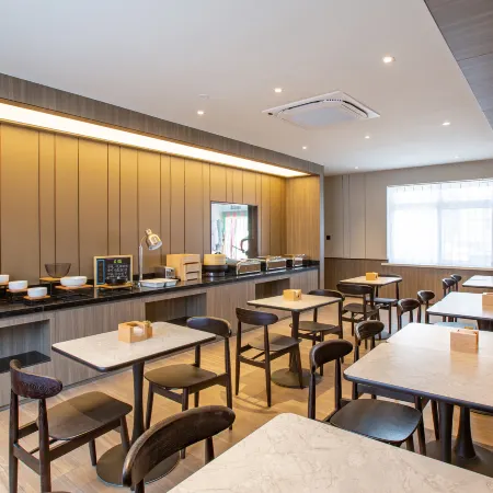 HanTing Hotel (Lingyuan Shifu Road)