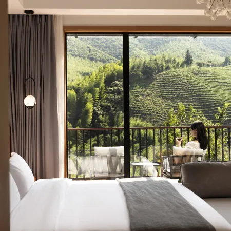 YUNXI Designer Hot Spring Homestay