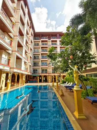 Rita Resort and Residence Pattaya Отели рядом с достопримечательностью «Unixx South Pattaya»