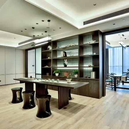 Longyou Oriental Wenlan Hotel
