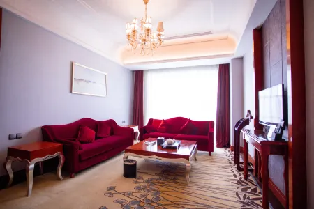 Grand Skylight International Hotel